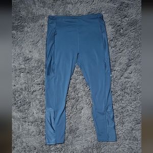 Blue motion 365 Fabletics leggings, mesh side pockets